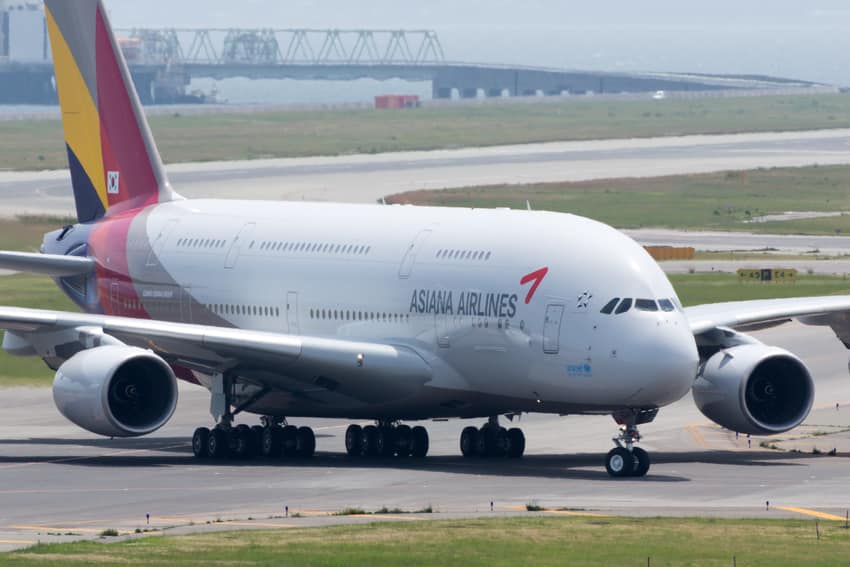 Asiana Airlines Flies Empty A380