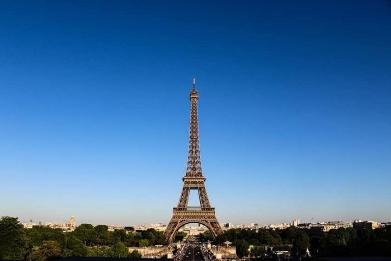 Eiffel Tower Reopen Top Floor
