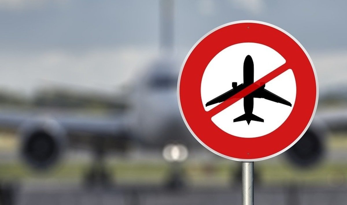 Hong Kong Suspends Air India Flights