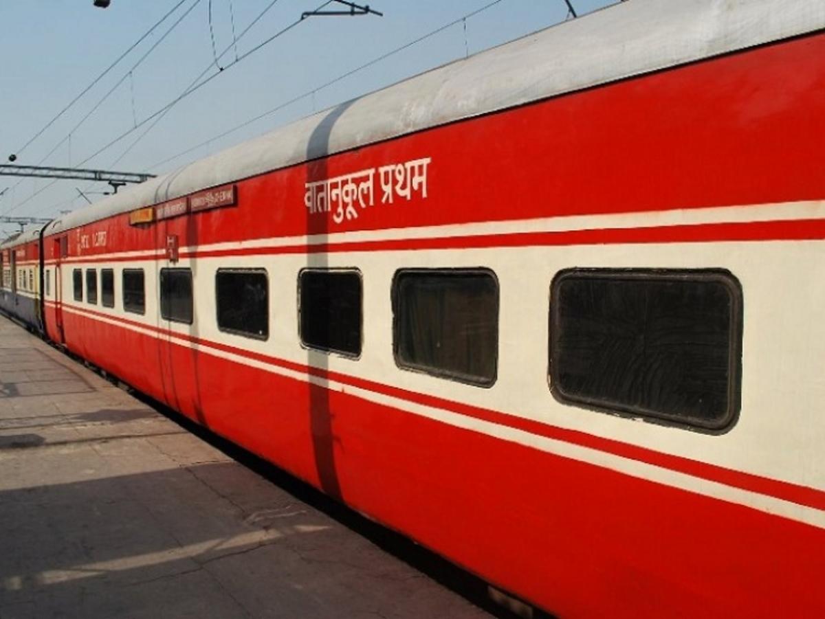 Mumbai-Delhi Rajdhani Special Train