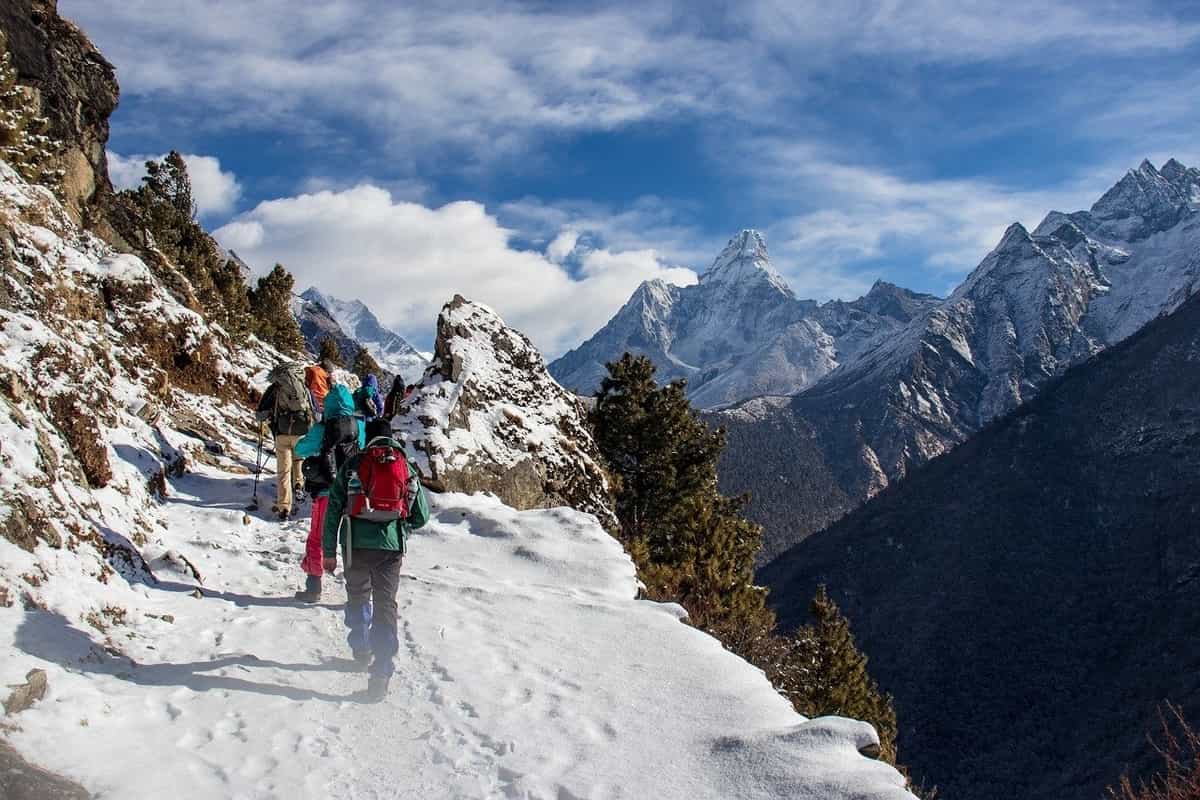 Nepali License Mountaineering Guides