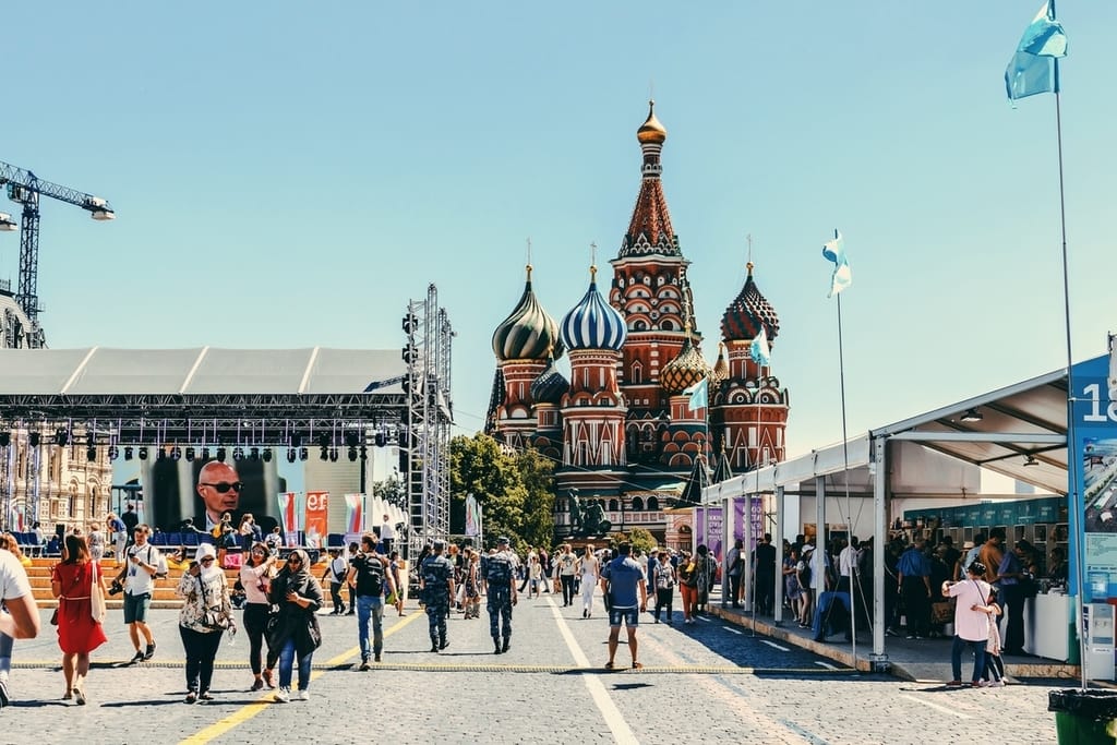 Russia To Resumes Visa For Indian Nationals