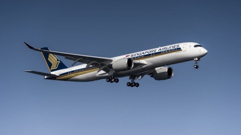 Singapore Airlines Awarded Highest Diamond Rating