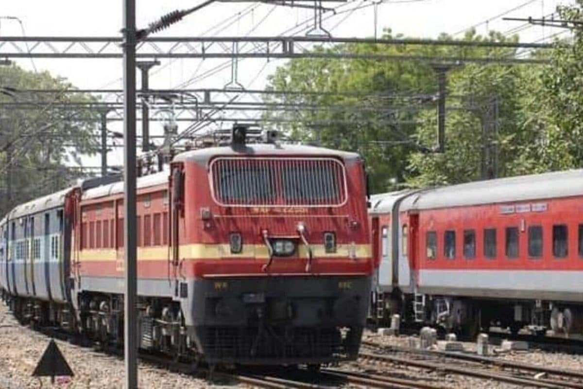 Railways Cancel 119 Trains