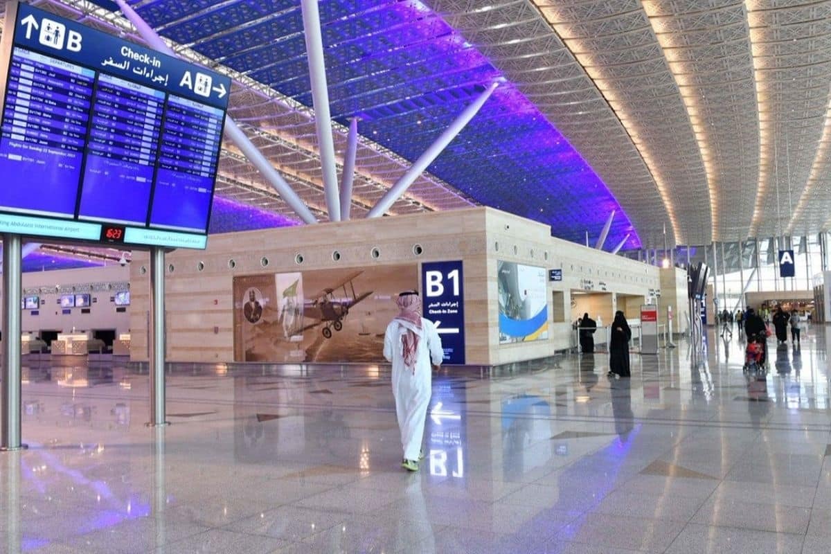 Saudi Arabia Resumes International Travel