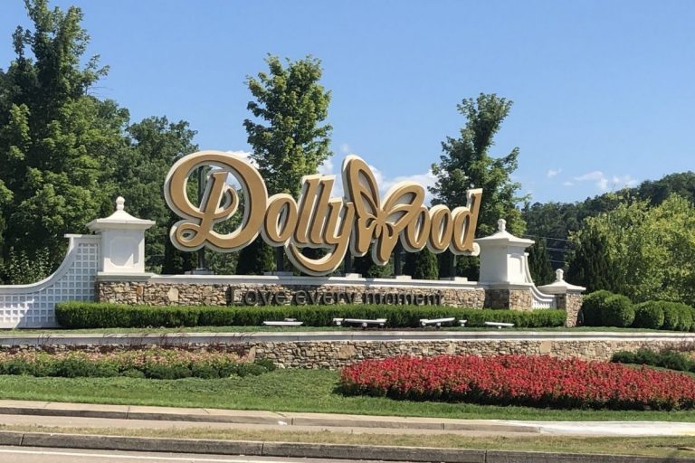 Dollywood Best Vacation Spot