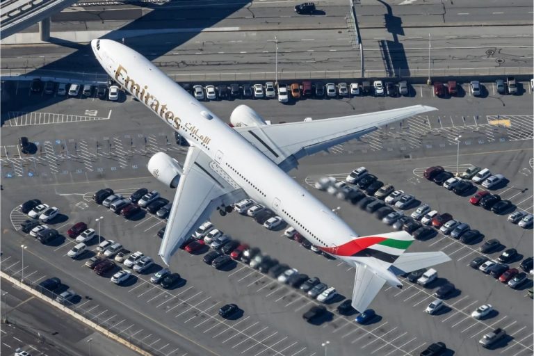 Emirates - UAE Travel