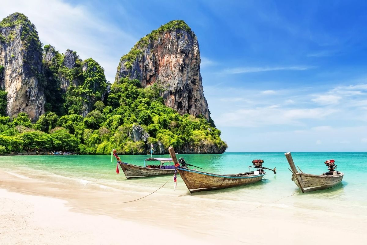 Thailand To Eases Travel Rules