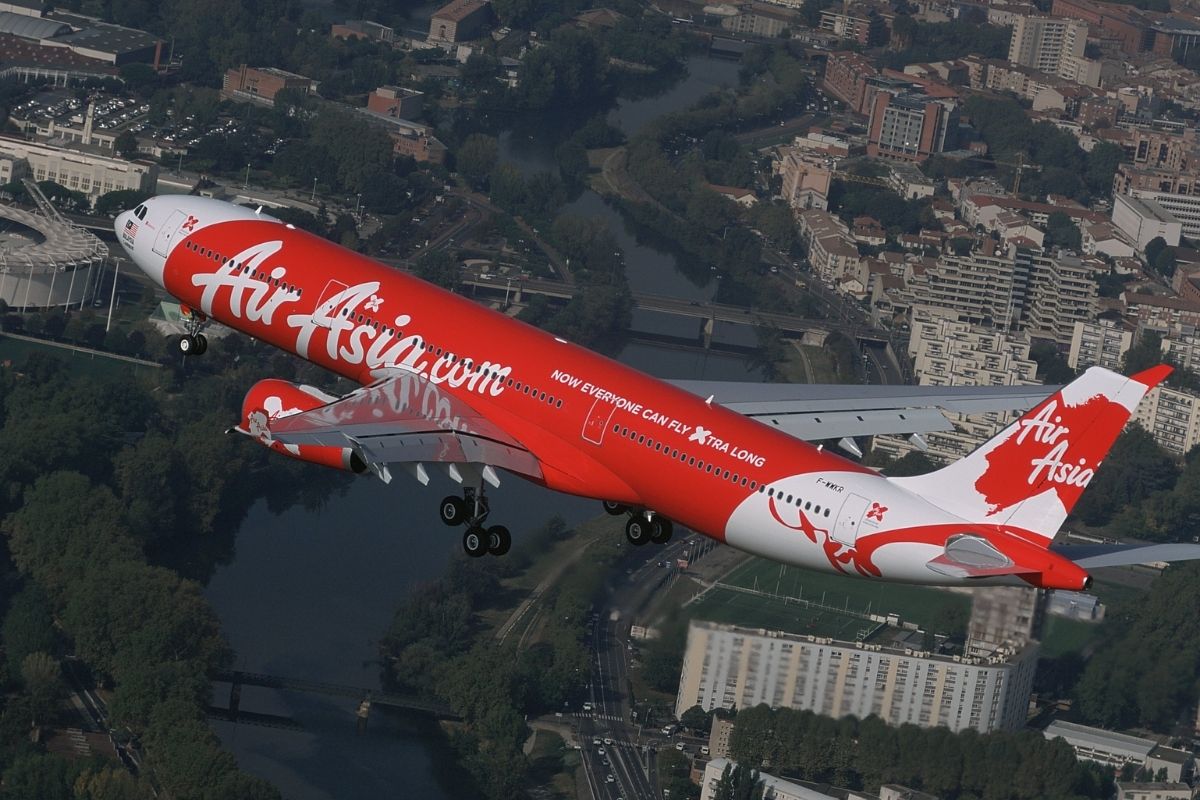 AirAsia Flight Over The City