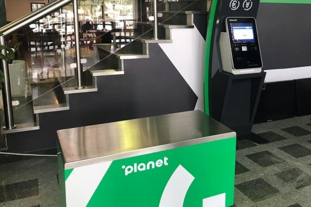 Planet Self-Service Kiosks For Tourists