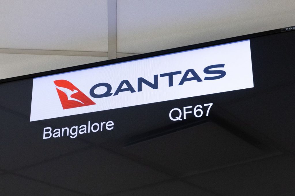 Qantas Sydney-Bengaluru Flight