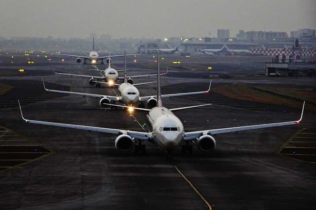 Mumbai Airport Runway Closed