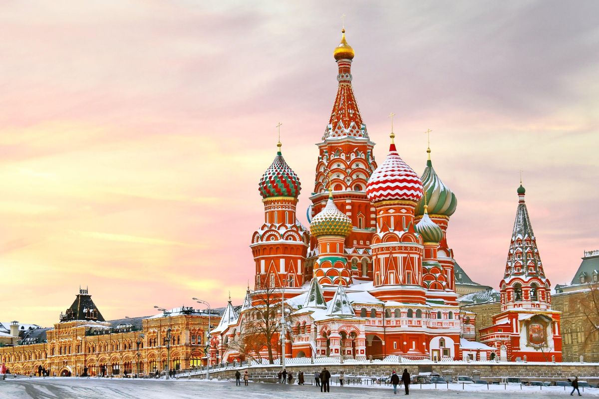 Russia to Ease Visa Rules