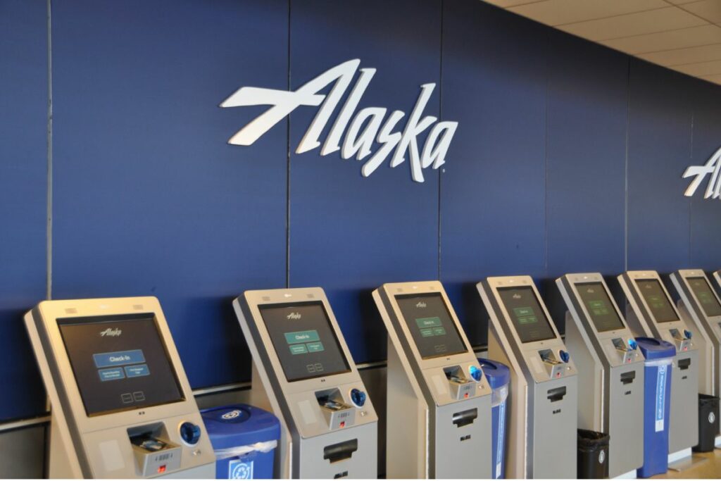 Alaska Airlines Removes Boarding Pass Kiosks to Improve Lobby