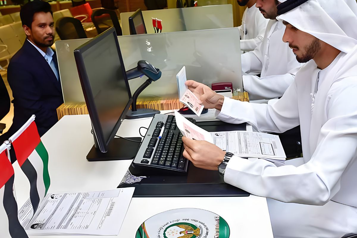 How Can I Contact Immigration In Uae