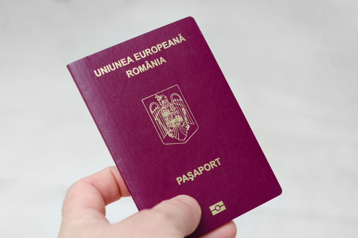 Romania Citizenship Rules